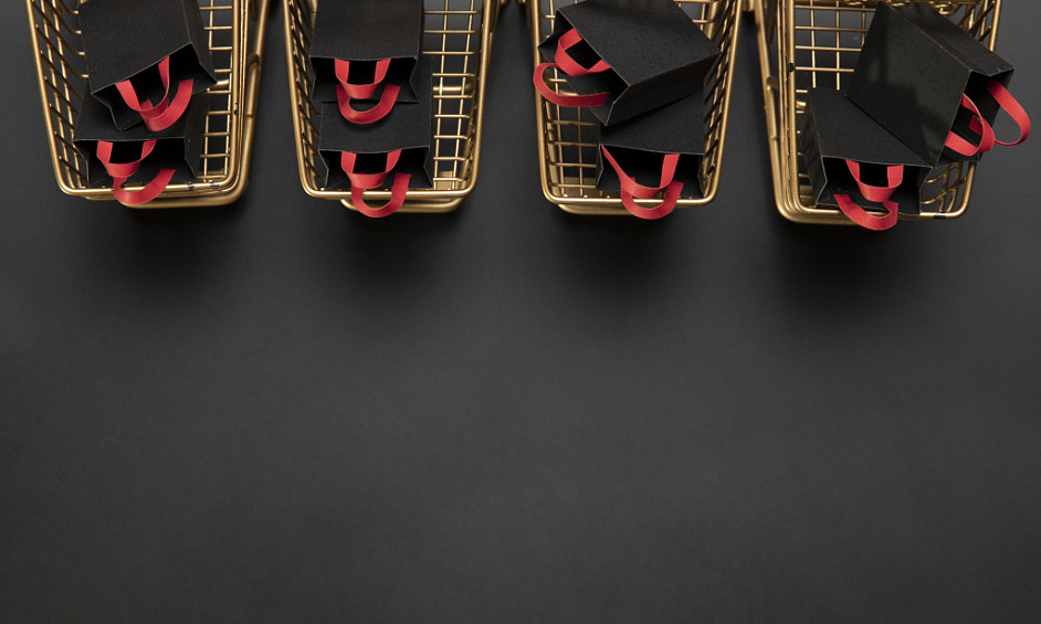 Large gamme de produits (plus de 5 000 produits), magasin d'usine et boutique en ligne 1