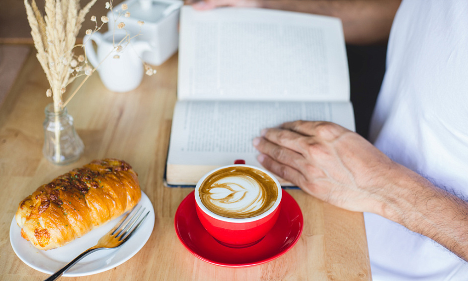 Immaculé Autorisé Petit-déjeuner Et Déjeuner Café 1