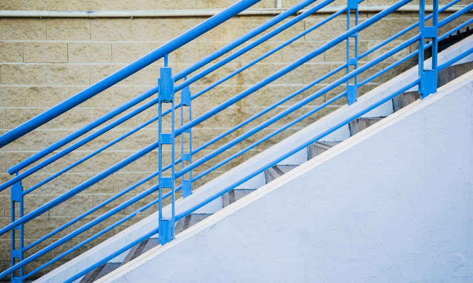 FABRICATION DE BALUSTRADES, ESCALIERS, PORTAILS, CLÔTURES 1