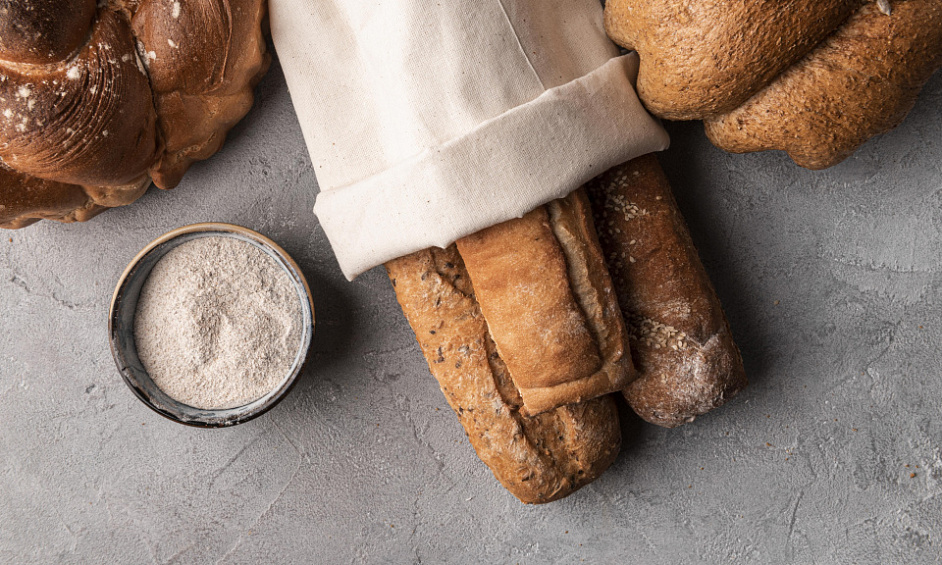Boulangerie Nouvellement Aménagée À Vendre 1