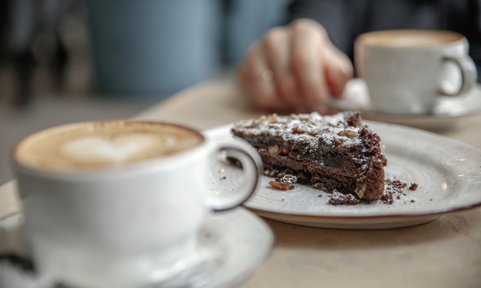 Urgent:: Café moderne à vendre dans un emplacement de premier choix à Haymarket, dans le CBD de Sydney 1
