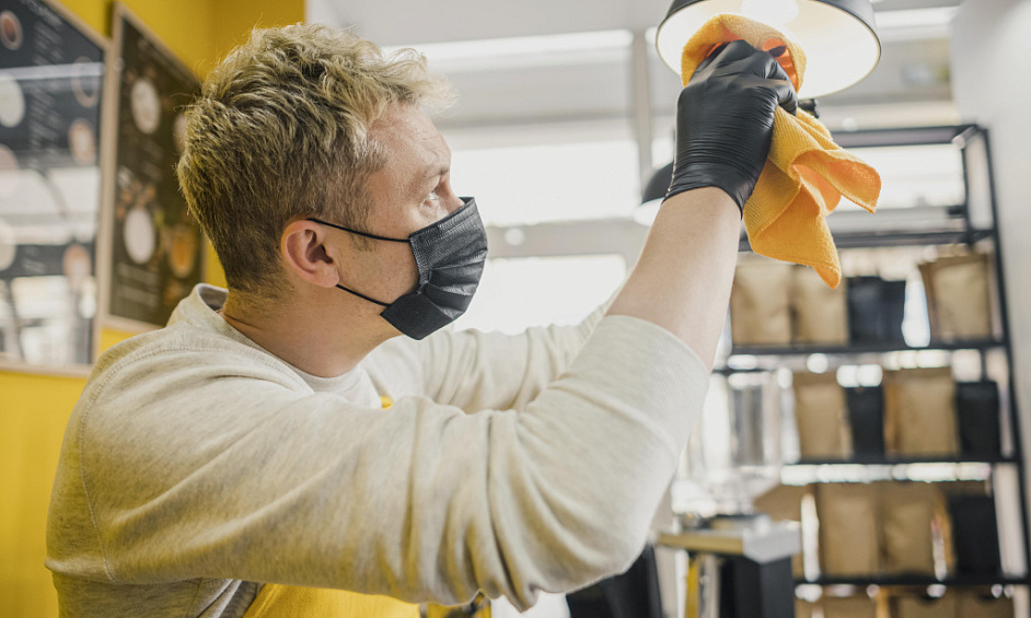 Fondé il y a 20 ans, Service de nettoyage commercial Gold Coast #417 1