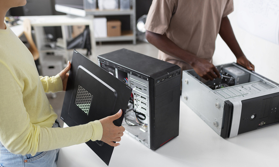 Réparation et vente au détail d'ordinateurs de haute qualité -emplacement très fréquenté 1