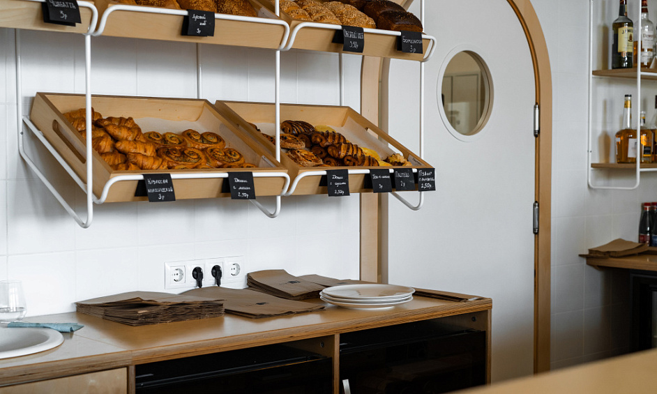 Boulangerie Récemment Aménagée À Vendre 1