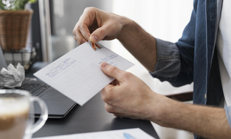 Bureau De Poste Prospère Et Rentable, Opportunité Exceptionnelle De Droit Au Bail 1