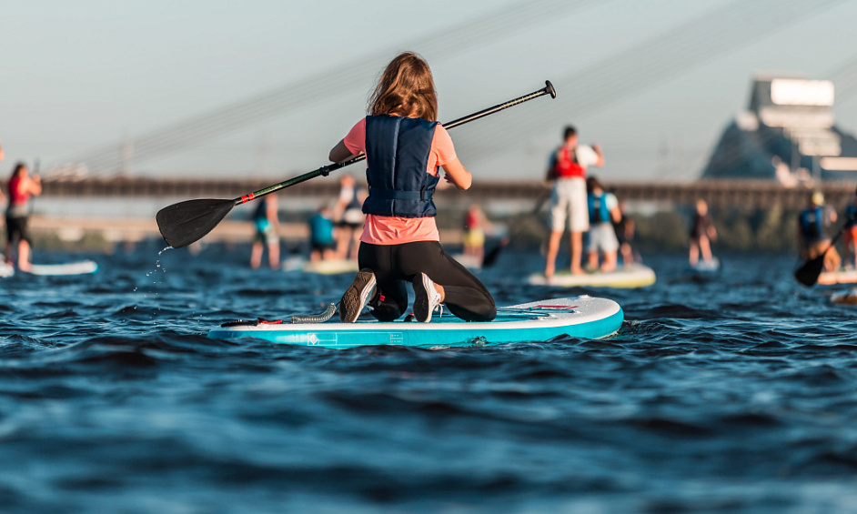 Plongez Dans L'Opportunité Avec Une École De Paddle & Surf Reconnue! 1
