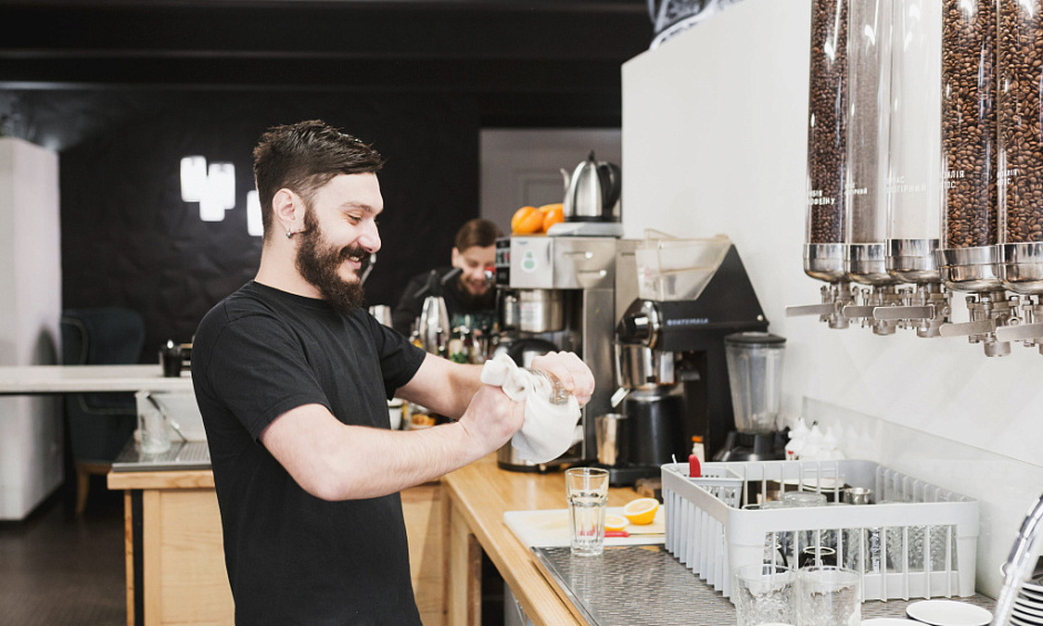 Café & magasin général en pleine propriété + résidence 3 chambres à l'arrière + appartement indépendant supplémentaire de 2 chambres à Jamieson, dans le nord-est du Victoria 1 Café & magasin général en pleine propriété + résidence 3 chambres à l'arrière + appartement indépendant supplémentaire de 2 chambres à Jamieson, dans le nord-est du Victoria 1