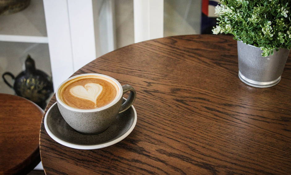 Lait Expresso Saules, Café & Salon de café 1