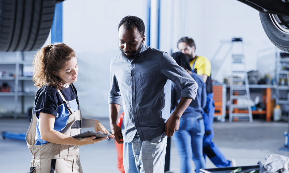 Entreprise Spécialisée en Automobile À Fort Potentiel À Vendre - Quartier Animé Ridgehaven, SA- Emplacement Sur Route Principale - Fortes Marges Brutes -Installations & Équipements Incl 1