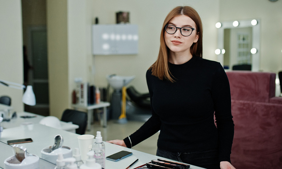 36483 Salon Côtier Rentable - Faibles Frais Généraux & Attrait Pour Le Style De Vie 1