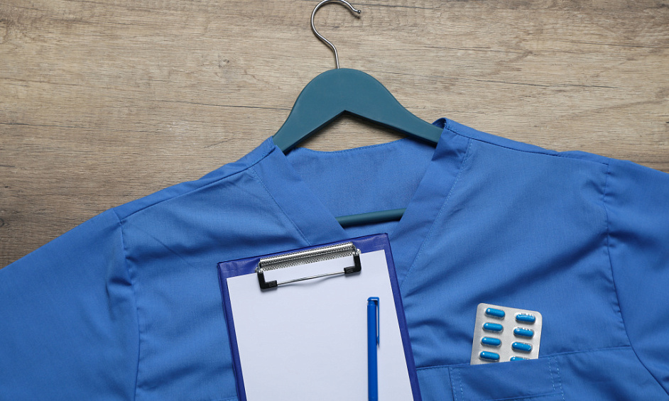 Importateur de niche pour l'industrie médicale/santé, Grossiste/Distributeur Fournisseur en ligne d'uniformes #392 1