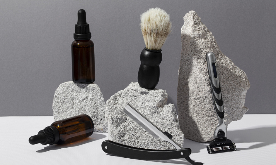 Baisse de prix: salon et barbier à vendre dans un centre commercial populaire 1
