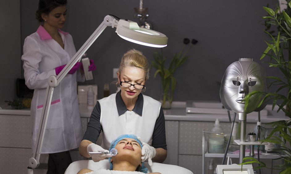 Clinique de beauté et d'esthétique bien établie. Ventes d'environ $1.5M - WA 1